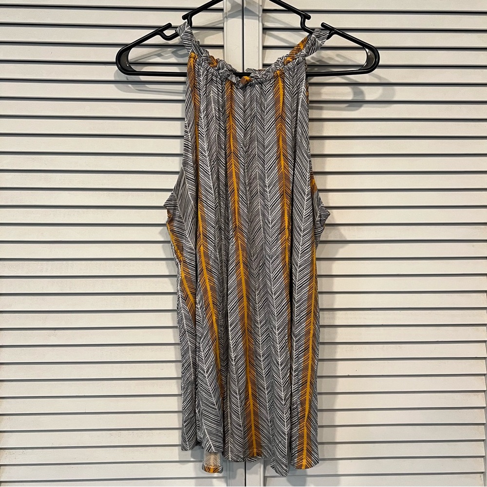 Apt. 9 Tanktop